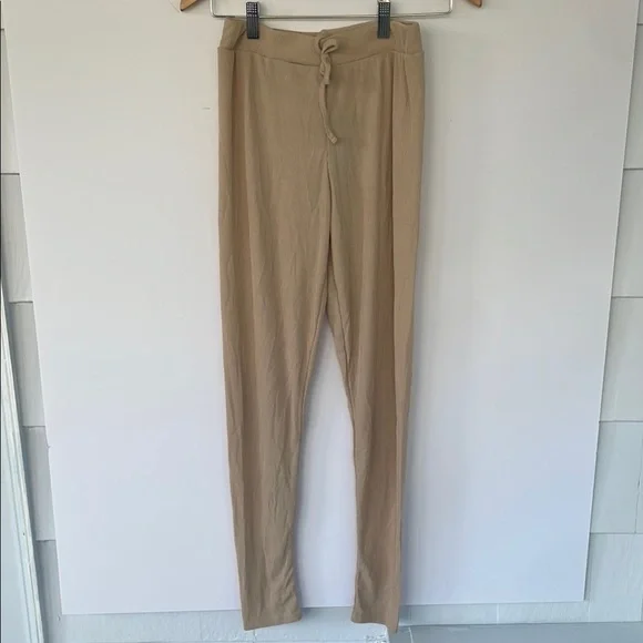 PrettyLittleThing Ribbed Tan Legging Pants with Elastic Waistband Size 6 - Picture 6 of 17